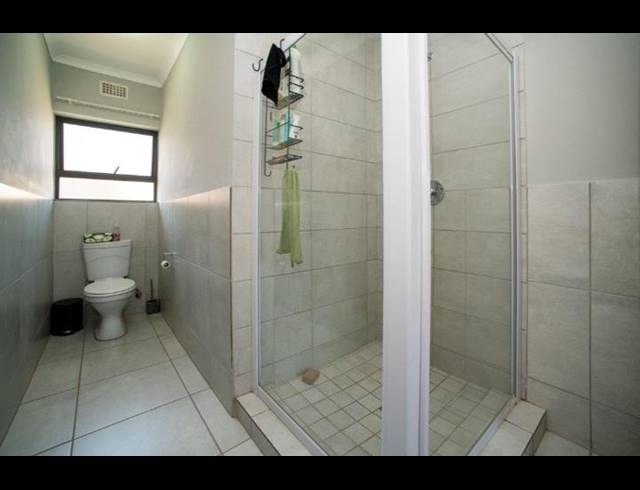 3 BEDROOM TOWNHOUSE FOR SALE IN BRENTWOOD